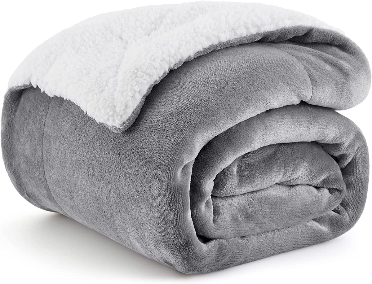 Sherpa Fleece Throw Blanket for Couch