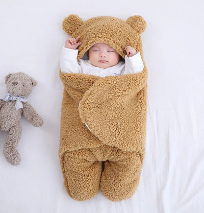 Newborn Swaddle Wrap – Plush &amp; Hooded for Winter