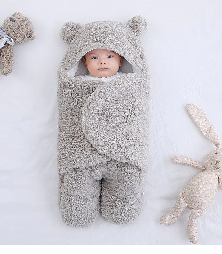 Newborn Swaddle Wrap – Plush &amp; Hooded for Winter